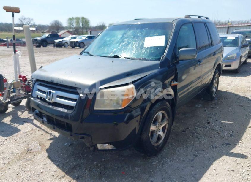 Photo 2 of 2007 Honda Pilot EX (VIN 5FNYF28427B017270)