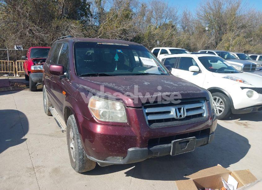 2007 Honda Pilot EX (VIN 5FNYF28427B020945) main photo