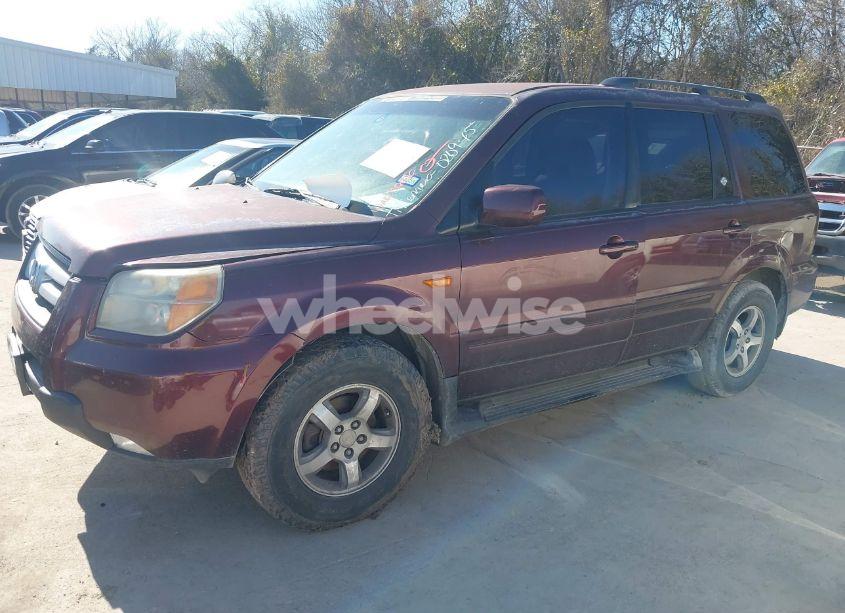 Photo 2 of 2007 Honda Pilot EX (VIN 5FNYF28427B020945)