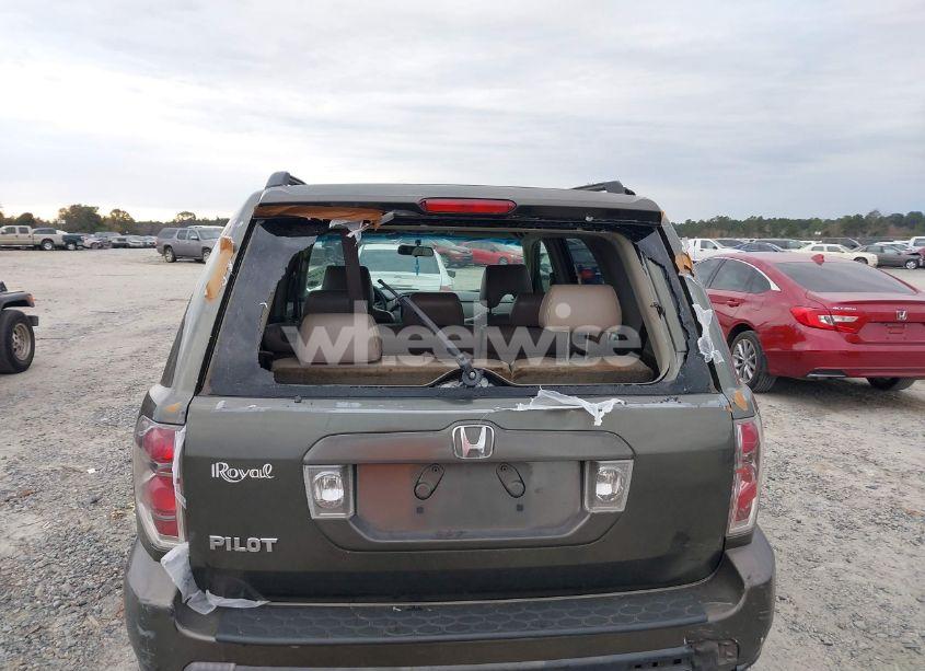Photo 6 of 2006 Honda Pilot EX (VIN 5FNYF28436B051524)