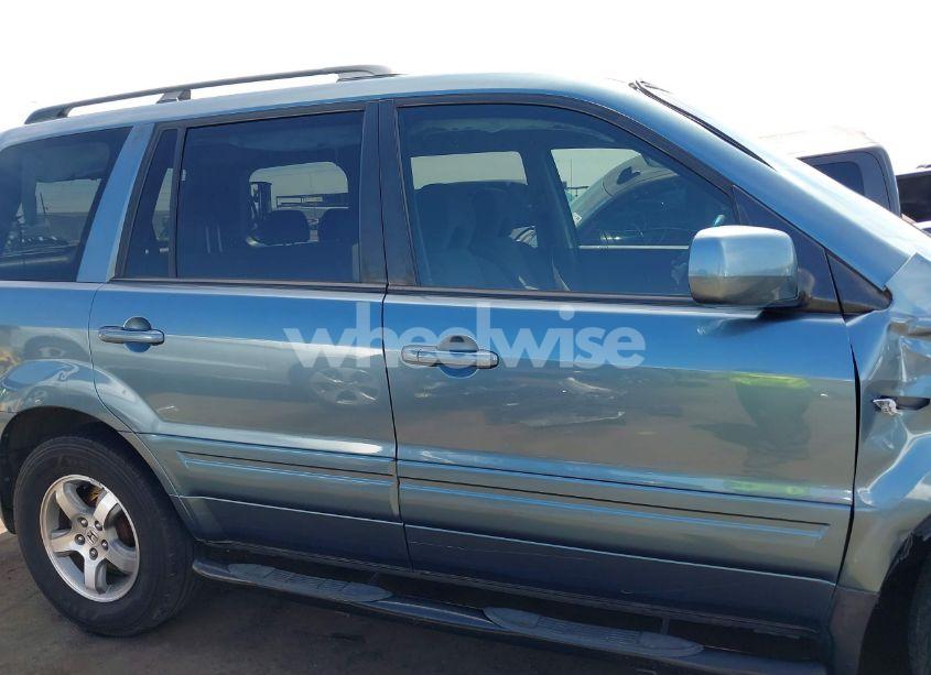 Photo 12 of 2006 Honda Pilot EX (VIN 5FNYF28446B018242)