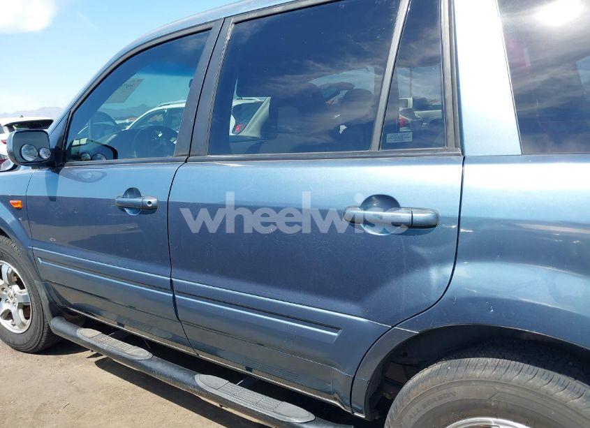 Photo 13 of 2006 Honda Pilot EX (VIN 5FNYF28446B018242)