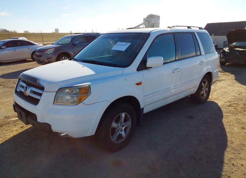 Photo 2 of 2006 Honda Pilot EX (VIN 5FNYF28456B002518)
