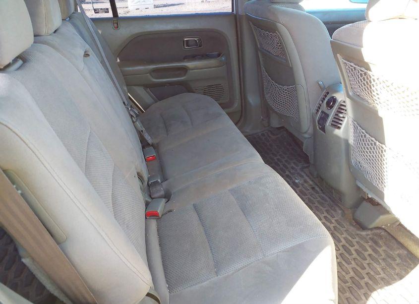 Photo 8 of 2006 Honda Pilot EX (VIN 5FNYF28456B002518)