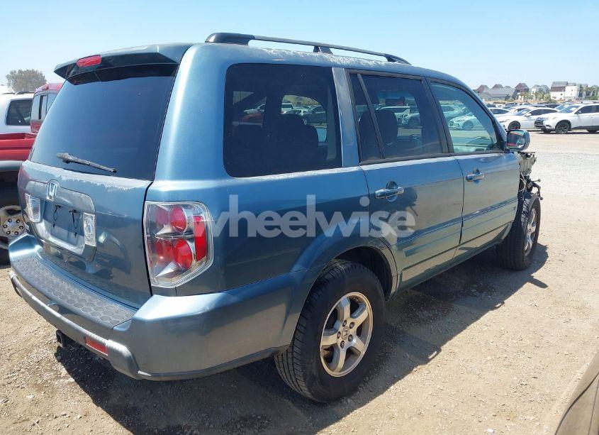 Photo 4 of 2006 Honda Pilot EX (VIN 5FNYF28456B015320)