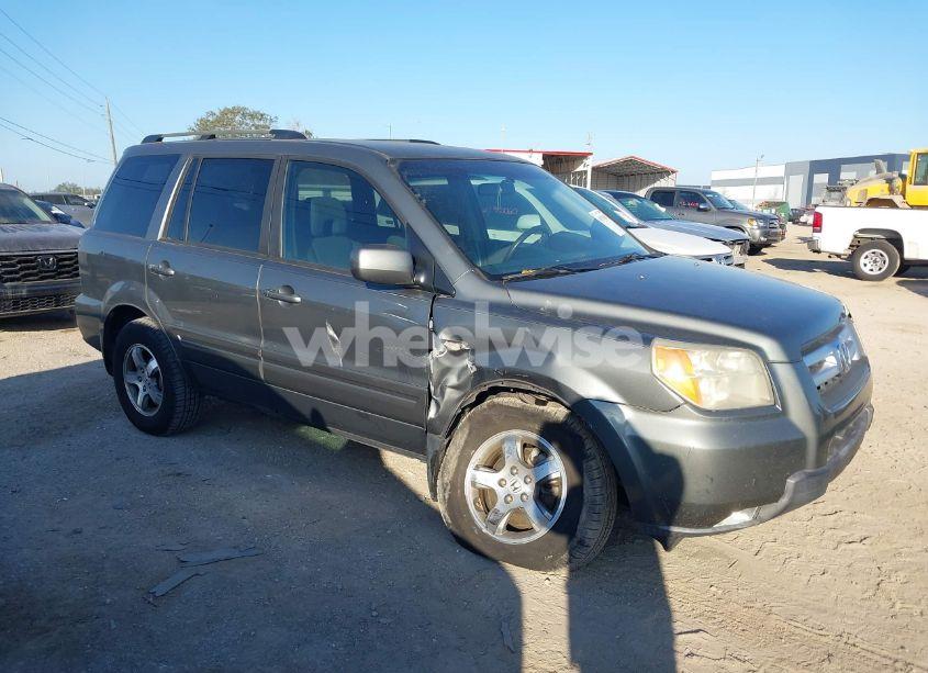 2007 Honda Pilot EX (VIN 5FNYF28457B041899) main photo