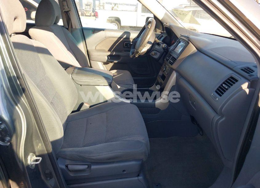 Photo 5 of 2007 Honda Pilot EX (VIN 5FNYF28457B041899)