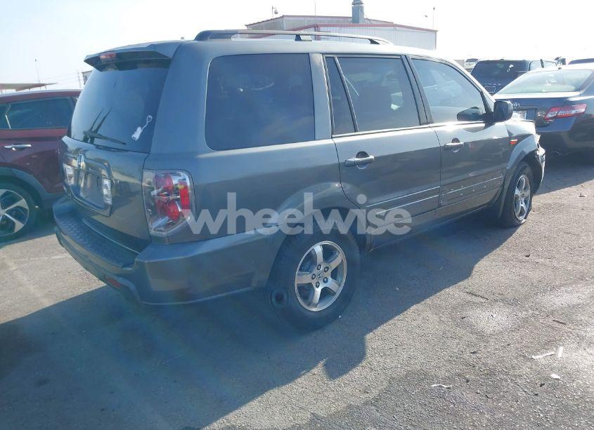 Photo 4 of 2007 Honda Pilot EX (VIN 5FNYF28467B017806)