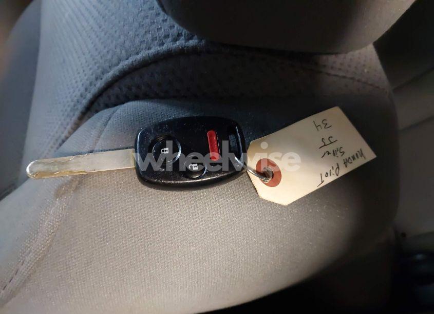 Photo 11 of 2006 Honda Pilot EX (VIN 5FNYF28476B020034)