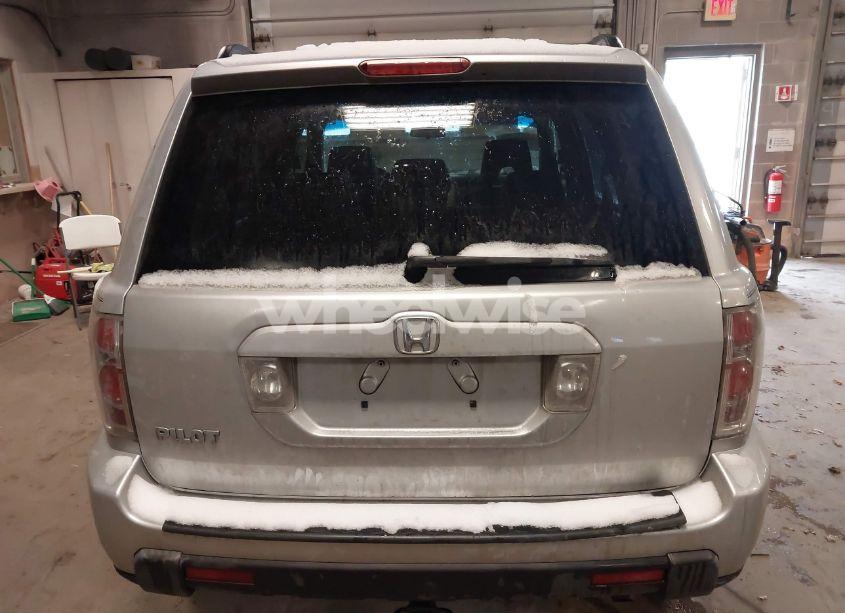 Photo 17 of 2006 Honda Pilot EX (VIN 5FNYF28476B020034)