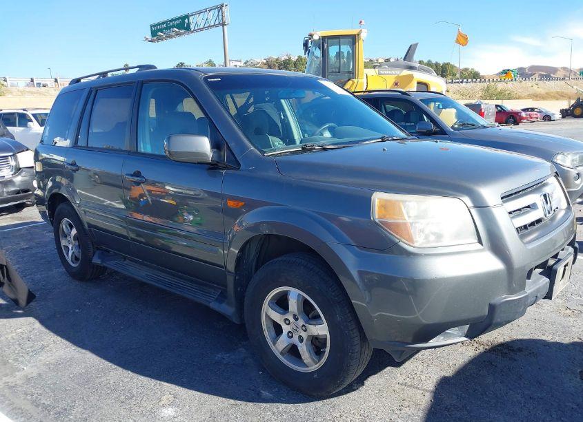 2007 Honda Pilot EX (VIN 5FNYF28497B024734) main photo