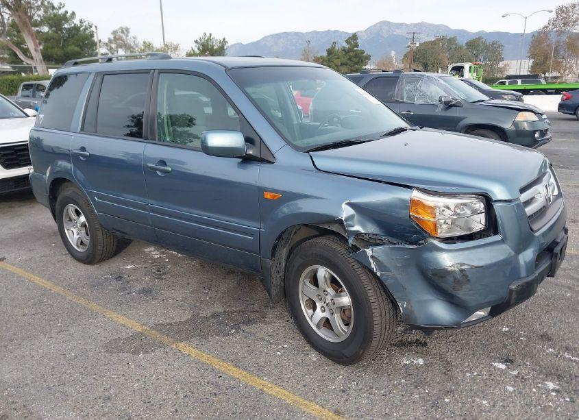 2006 Honda Pilot EX (VIN 5FNYF284X6B000389) main photo