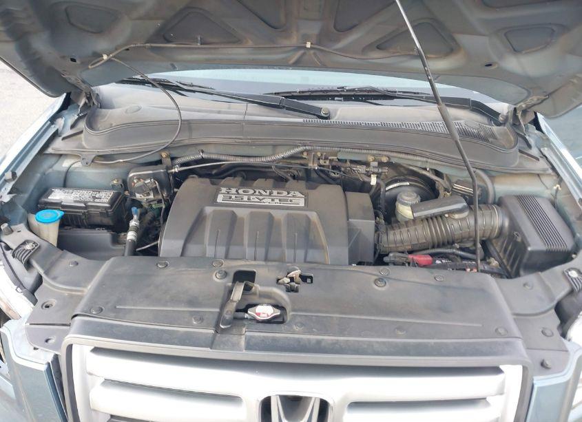 Photo 10 of 2006 Honda Pilot EX (VIN 5FNYF284X6B000389)