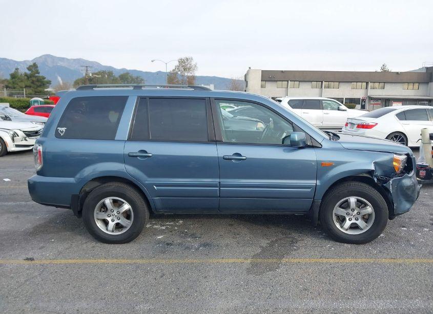 Photo 13 of 2006 Honda Pilot EX (VIN 5FNYF284X6B000389)