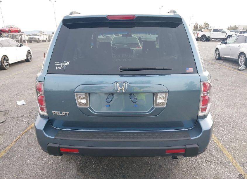 Photo 16 of 2006 Honda Pilot EX (VIN 5FNYF284X6B000389)