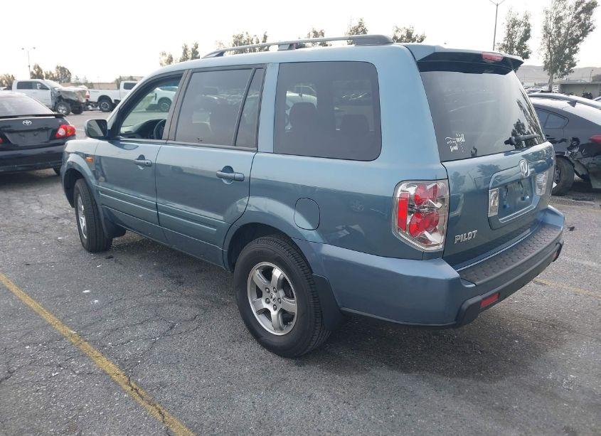 Photo 3 of 2006 Honda Pilot EX (VIN 5FNYF284X6B000389)