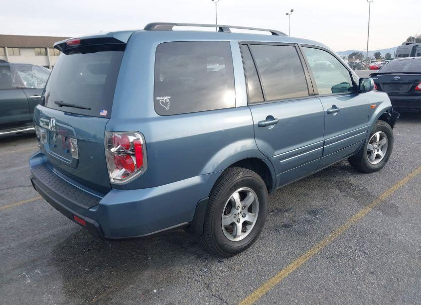 Photo 4 of 2006 Honda Pilot EX (VIN 5FNYF284X6B000389)