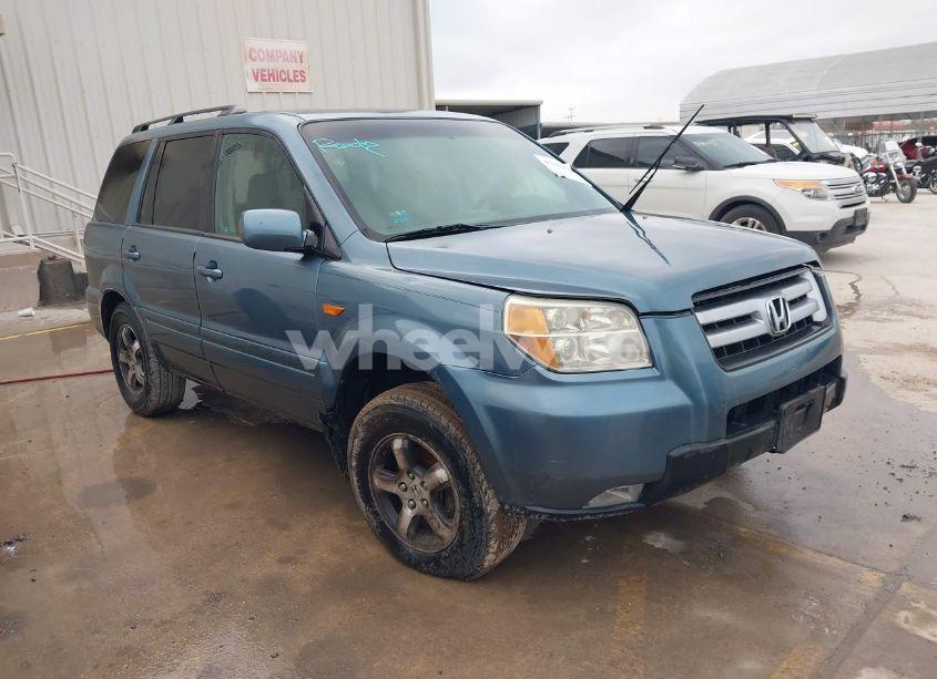 2006 Honda Pilot EX (VIN 5FNYF284X6B021825) main photo