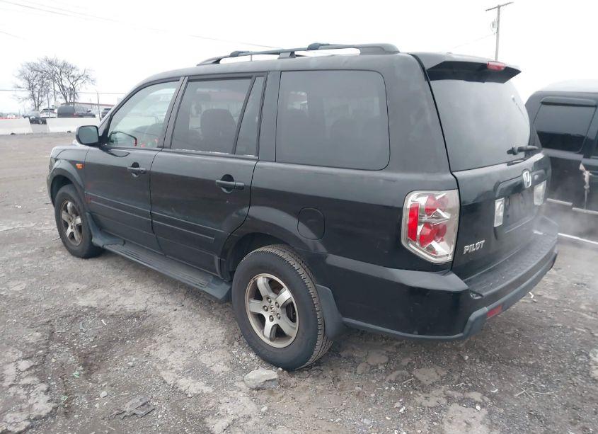Photo 3 of 2007 Honda Pilot EX (VIN 5FNYF284X7B003620)