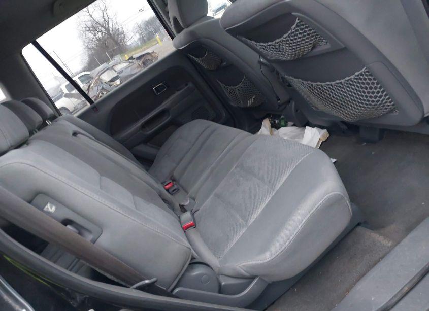 Photo 8 of 2007 Honda Pilot EX (VIN 5FNYF284X7B003620)