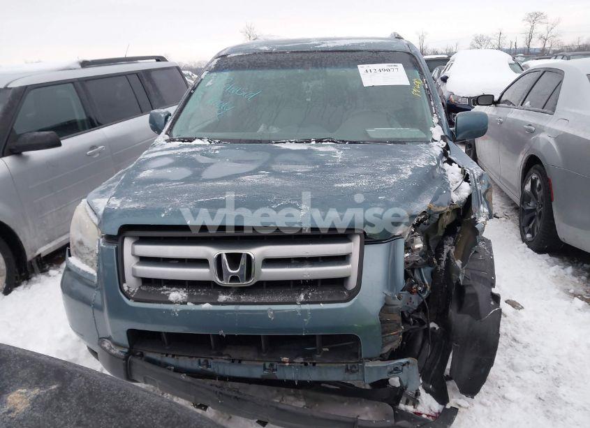 Photo 12 of 2007 Honda Pilot EX (VIN 5FNYF284X7B021938)