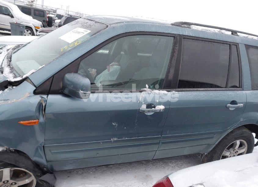 Photo 14 of 2007 Honda Pilot EX (VIN 5FNYF284X7B021938)