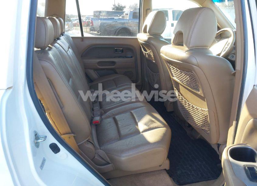 Photo 8 of 2007 Honda Pilot EX-L (VIN 5FNYF28507B035646)
