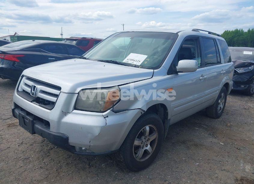 Photo 2 of 2007 Honda Pilot EX-L (VIN 5FNYF28507B041043)