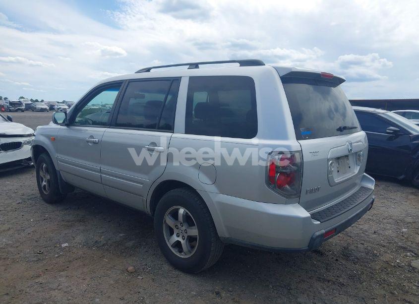 Photo 3 of 2007 Honda Pilot EX-L (VIN 5FNYF28507B041043)