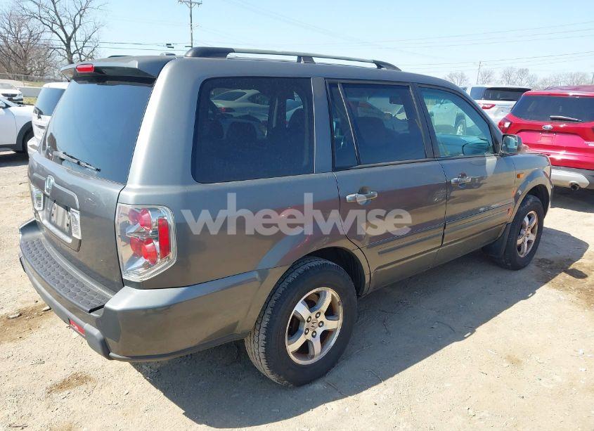 Photo 4 of 2007 Honda Pilot EX-L (VIN 5FNYF28517B008200)