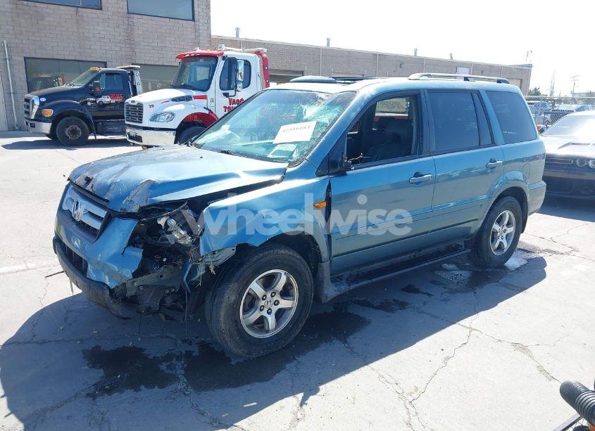 Photo 2 of 2007 Honda Pilot EX-L (VIN 5FNYF28527B006357)