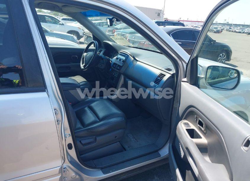 Photo 5 of 2007 Honda Pilot EX-L (VIN 5FNYF28527B007945)