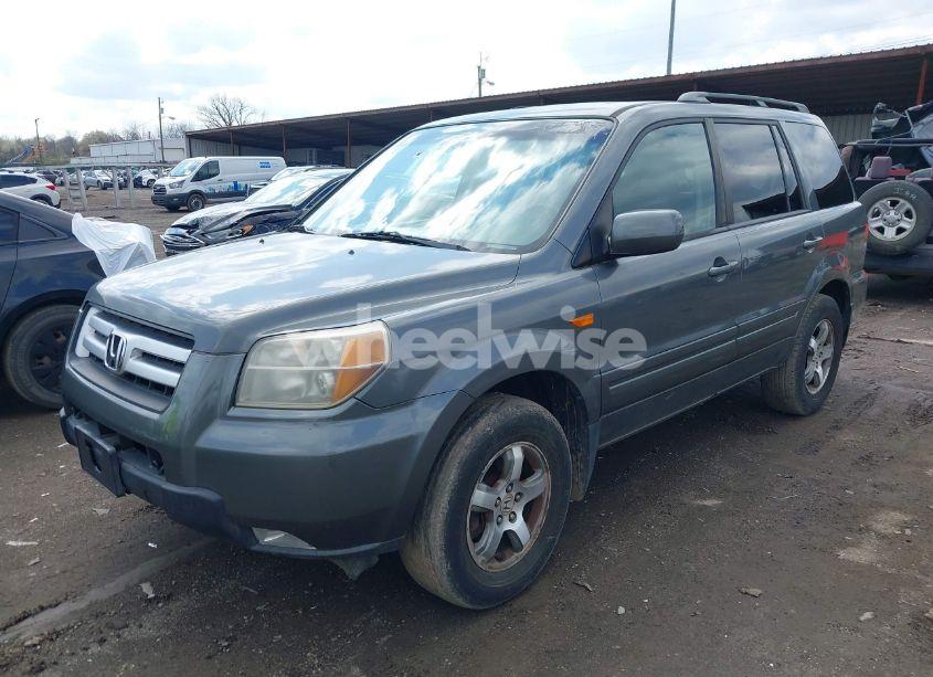Photo 2 of 2007 Honda Pilot EX-L (VIN 5FNYF28527B022848)
