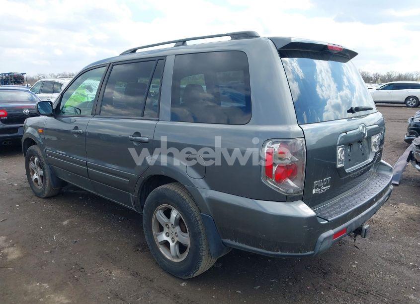 Photo 3 of 2007 Honda Pilot EX-L (VIN 5FNYF28527B022848)