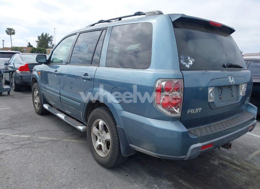 Photo 3 of 2008 Honda Pilot EX-L (VIN 5FNYF28538B017823)