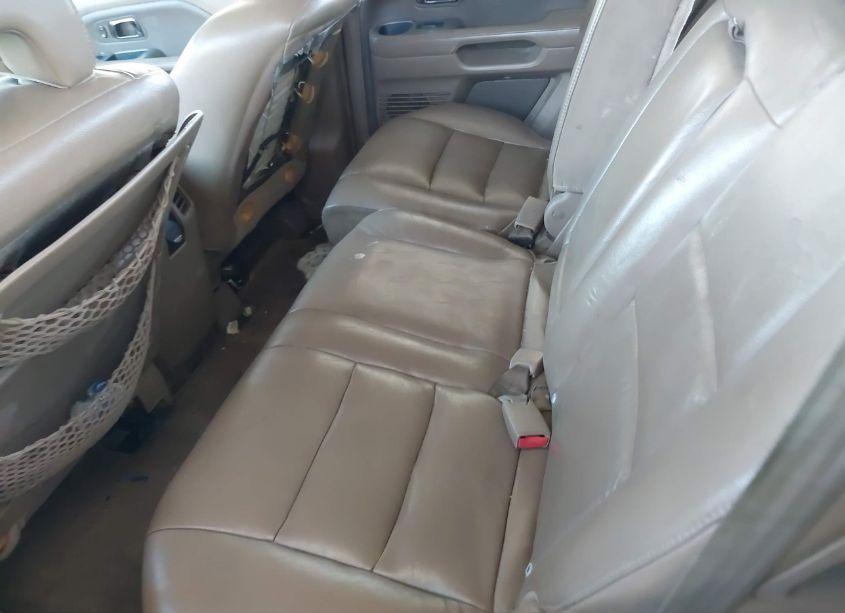 Photo 13 of 2006 Honda Pilot EX-L (VIN 5FNYF28546B002406)