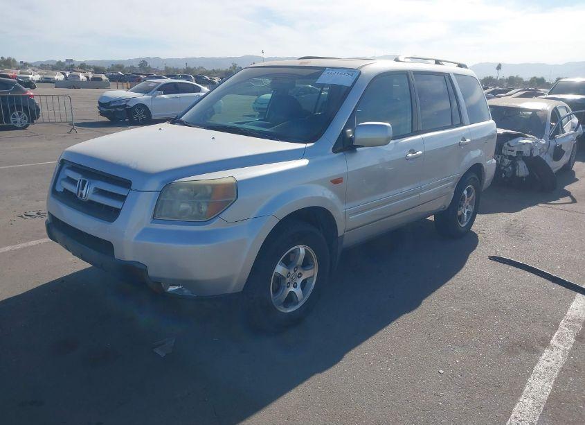 Photo 2 of 2006 Honda Pilot EX-L (VIN 5FNYF28546B022493)