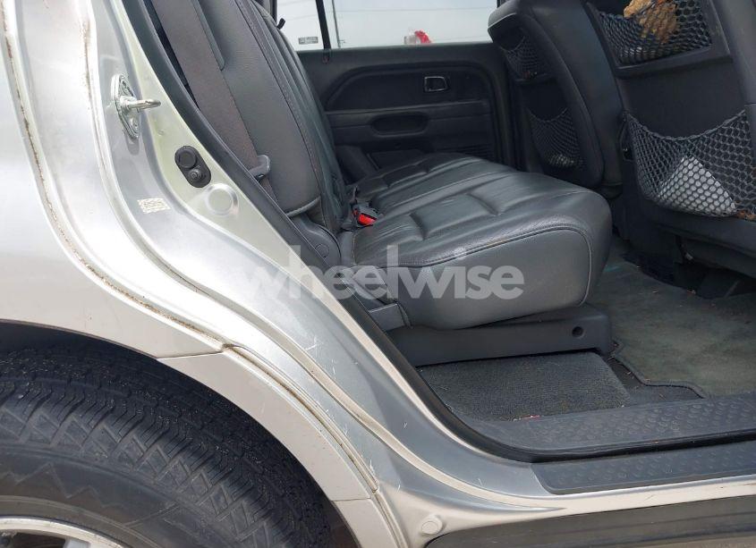 Photo 8 of 2007 Honda Pilot EX-L (VIN 5FNYF28547B019255)