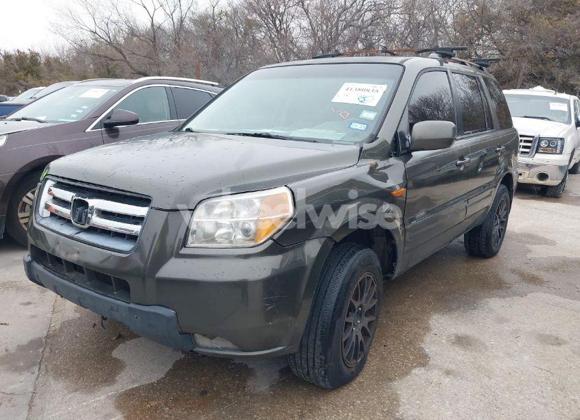 Photo 2 of 2006 Honda Pilot EX-L (VIN 5FNYF28556B010384)