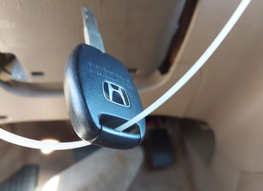 Photo 11 of 2006 Honda Pilot EX-L (VIN 5FNYF28556B022647)