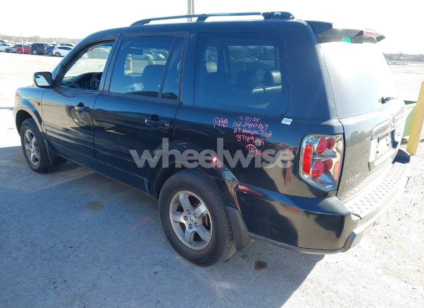 Photo 3 of 2007 Honda Pilot EX-L (VIN 5FNYF28557B003291)