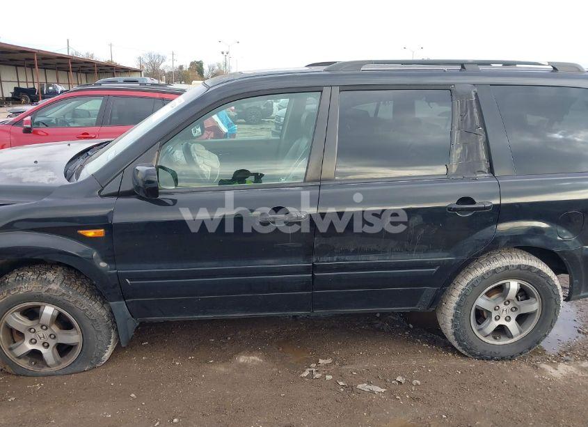 Photo 14 of 2007 Honda Pilot EX-L (VIN 5FNYF28557B027087)