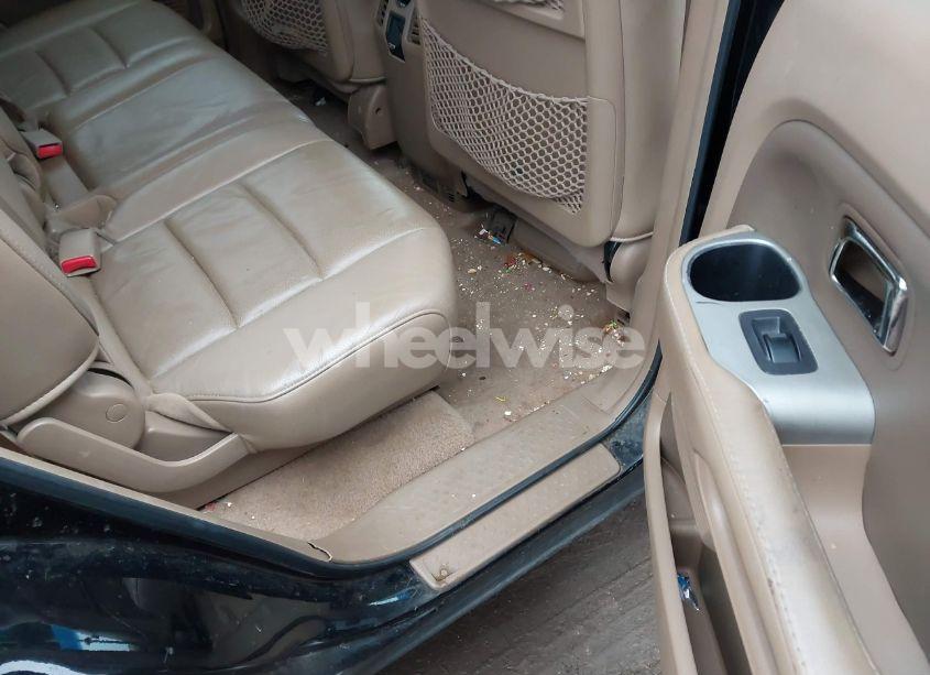 Photo 8 of 2007 Honda Pilot EX-L (VIN 5FNYF28557B028997)