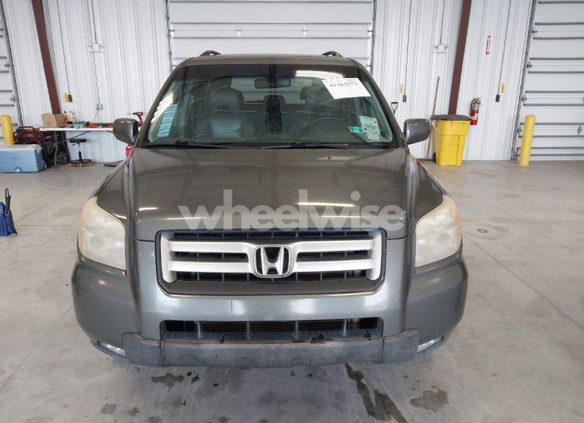 Photo 13 of 2007 Honda Pilot EX-L (VIN 5FNYF28557B044410)