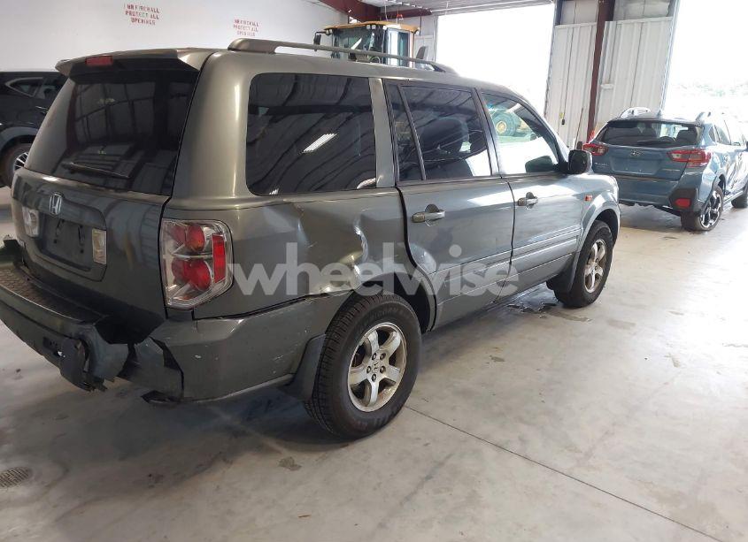 Photo 4 of 2007 Honda Pilot EX-L (VIN 5FNYF28557B044410)