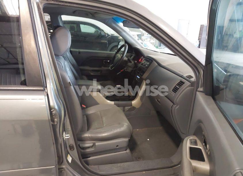 Photo 5 of 2007 Honda Pilot EX-L (VIN 5FNYF28557B044410)