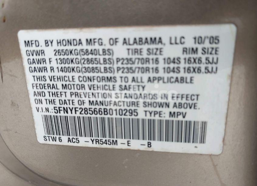 Photo 9 of 2006 Honda Pilot EX-L (VIN 5FNYF28566B010295)