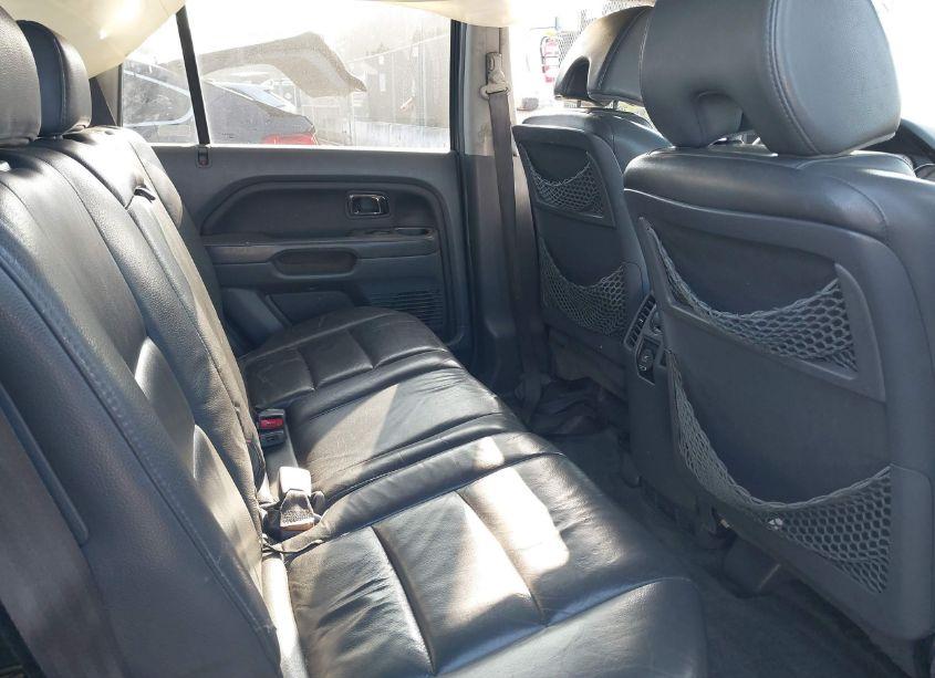 Photo 8 of 2006 Honda Pilot EX-L (VIN 5FNYF28566B036167)