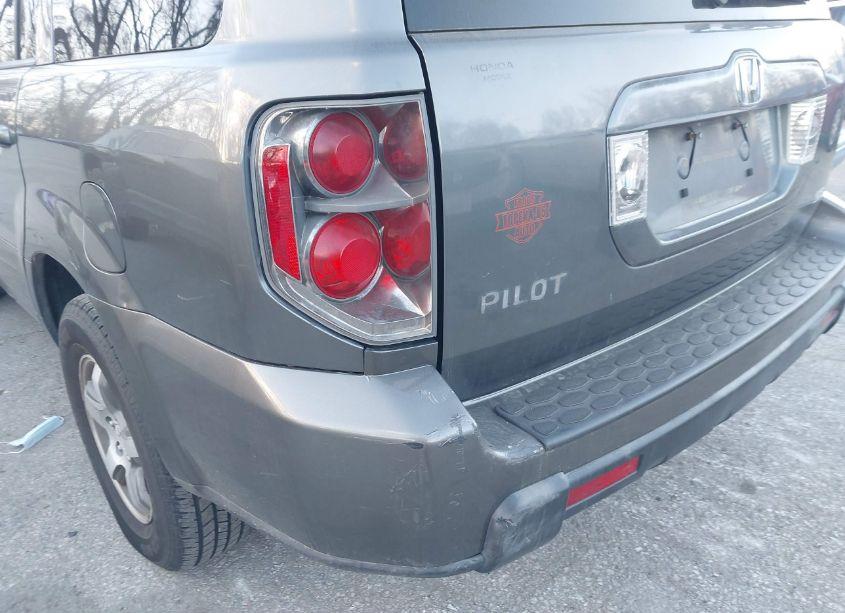 Photo 6 of 2007 Honda Pilot EX-L (VIN 5FNYF28567B018754)