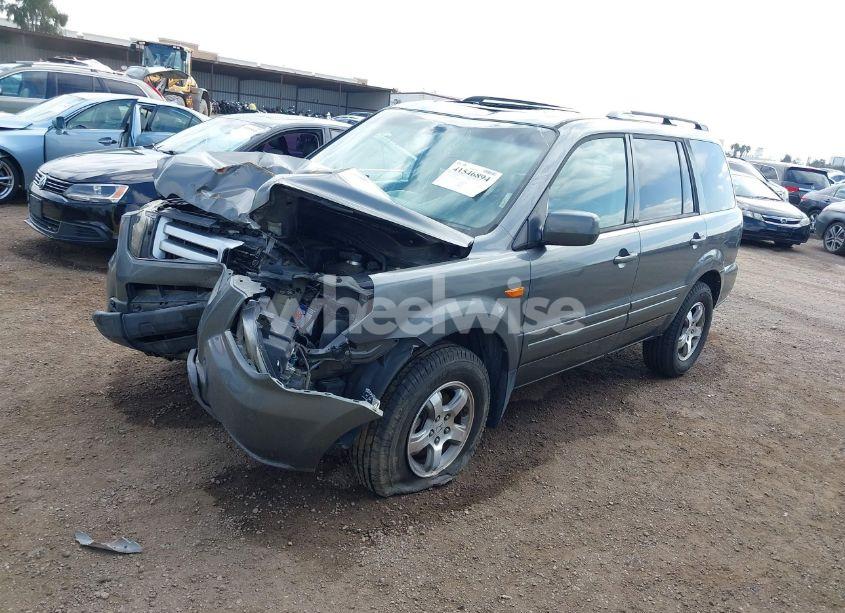 Photo 2 of 2008 Honda Pilot EX-L (VIN 5FNYF28578B002404)